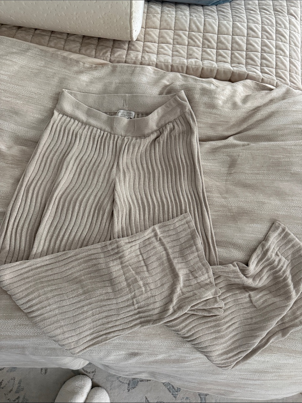 Barefoot Dreams Ribbed Wide-Leg Knit Pants in Oatmeal